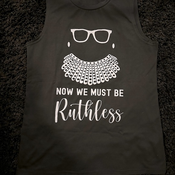 Ruth Bader Ginsburg t-shirt - Picture 2 of 4